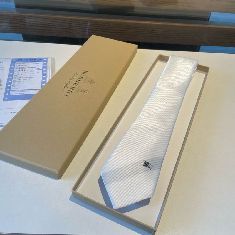 Burberry Tie hm (234)